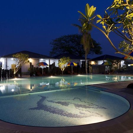 Triumph Hotel Mandalay Luaran gambar