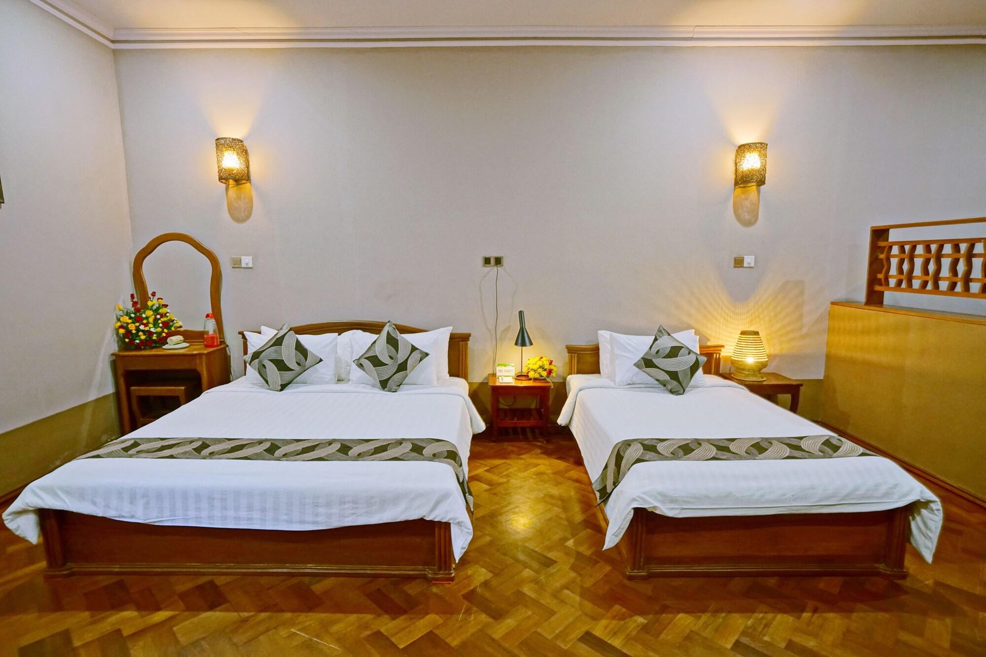 Triumph Hotel Mandalay Luaran gambar