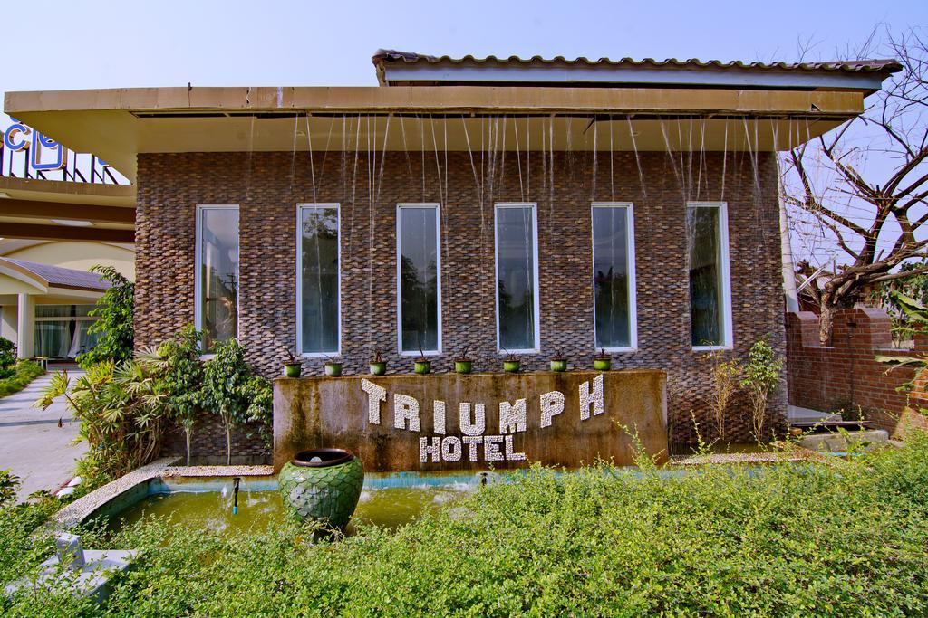 Triumph Hotel Mandalay Luaran gambar