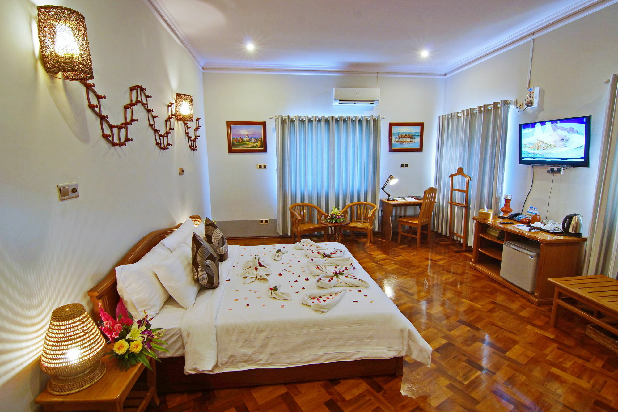 Triumph Hotel Mandalay Luaran gambar