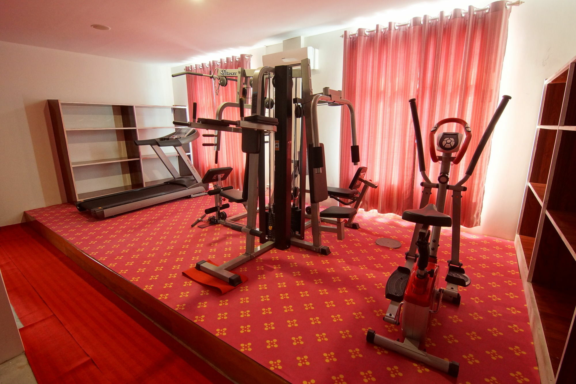 Triumph Hotel Mandalay Luaran gambar