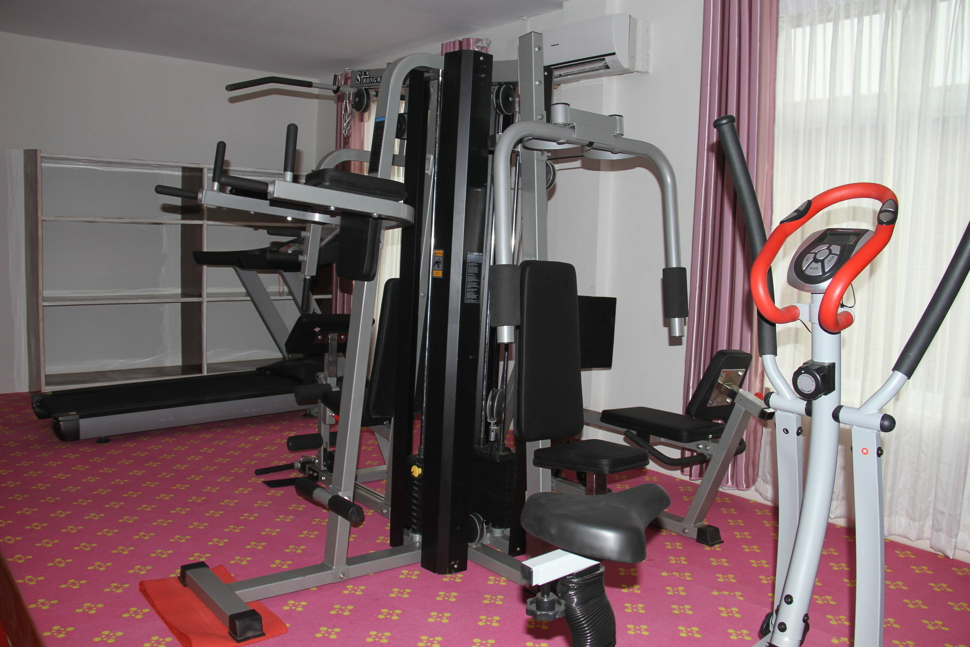Triumph Hotel Mandalay Luaran gambar